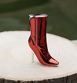 Çizme Tasarımlı - Kişiye Özel Lazer Kazımalı Çakmak