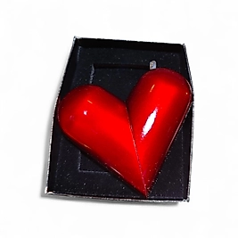 Kalp Şeklinde Kırmızı Kişiye Özel Çakmak